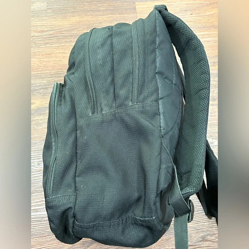 Samsonite‎ 2007 Classic 75202 Black Backpack Multiple Compartments